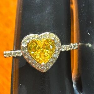 New gold heart ring, size ~8.25 - Hypoallergenic Water resistant